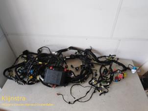 Used Wiring harness engine room Peugeot 508 (F3/FB/FH/FP) Price on request offered by Fa. Klijnstra & Zn. VOF