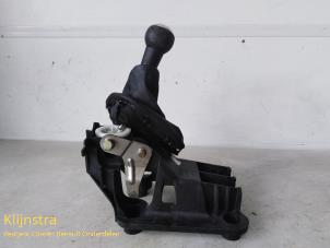 Used Gear-change mechanism Peugeot 207 SW (WE/WU) 1.4 16V Price on request offered by Fa. Klijnstra & Zn. VOF