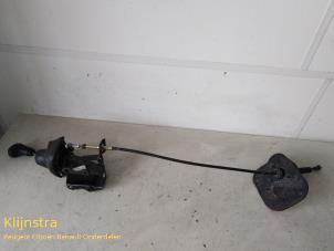 Used Gear-change mechanism Peugeot Boxer (230L) 2.8 HDi Price on request offered by Fa. Klijnstra & Zn. VOF
