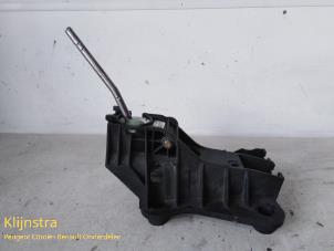 Used Gear-change mechanism Peugeot 307 Price on request offered by Fa. Klijnstra & Zn. VOF