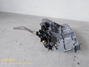 Used Gear-change mechanism Citroen Xsara Picasso (CH) 1.8 16V Price on request offered by Fa. Klijnstra & Zn. VOF