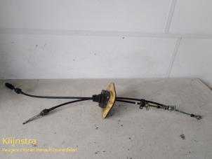 Used Gearbox shift cable Citroen Jumper (23) 2.8 HDi Price on request offered by Fa. Klijnstra & Zn. VOF
