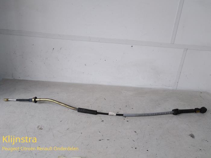 Gearbox shift cable from a Citroën C5 I Break (DE) 2.0 HDi 110 2002