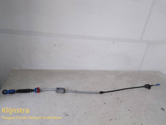 Gearbox shift cable from a Citroën C5 I Break (DE) 2.0 16V 2002