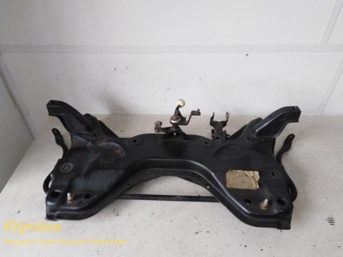 Used Subframe Peugeot 206 Societe 1.9 D Price on request offered by Fa. Klijnstra & Zn. VOF