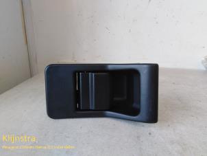 New Sliding door handle, right Peugeot Boxer (230L) Price on request offered by Fa. Klijnstra & Zn. VOF