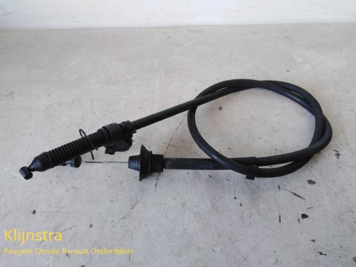 Throttle cable from a Peugeot Boxer (230L) 2.5D 320M 12V 1996