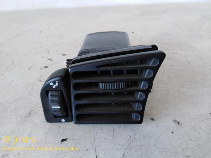 Dashboard vent Peugeot Boxer 2.5D 270C 12V - A504222705