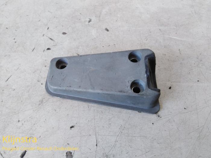 Tailgate lock stop from a Peugeot Boxer (230L) 2.5D 320M 12V 1995