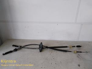 Used Gearbox shift cable Citroen Jumper (U9) 2.2 HDi 100 Euro 4 Price on request offered by Fa. Klijnstra & Zn. VOF