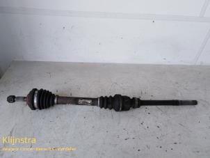 Used Front drive shaft, right Peugeot 206 (2A/C/H/J/S) 1.9 D Price on request offered by Fa. Klijnstra & Zn. VOF
