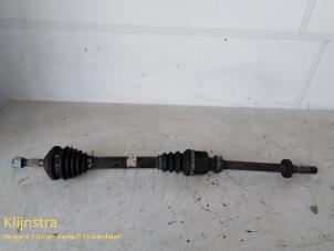 Used Front drive shaft, right Peugeot 206 (2A/C/H/J/S) 1.6 XS,XT Price € 59,00 Margin scheme offered by Fa. Klijnstra & Zn. VOF