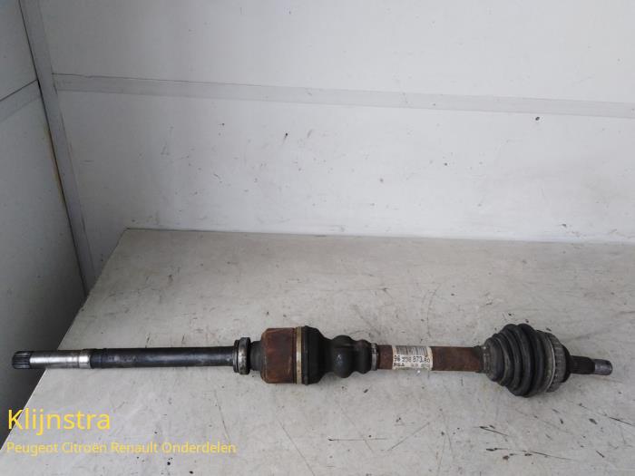 Front drive shaft, right from a Citroën Xsara Picasso (CH) 2.0 HDi 90 2002