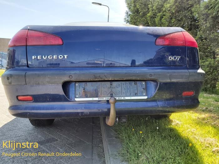Używane Zderzak tylny Peugeot 607 (9D/U) 2.2 16V Cena na żądanie oferowane przez Fa. Klijnstra & Zn. VOF