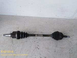 Used Front drive shaft, left Citroen C3 (FC/FL/FT) 1.4 HDi Price on request offered by Fa. Klijnstra & Zn. VOF