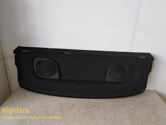 Gebrauchte Hutablage Peugeot 306 (7A/C/S) Preis auf Anfrage angeboten von Fa. Klijnstra & Zn. VOF