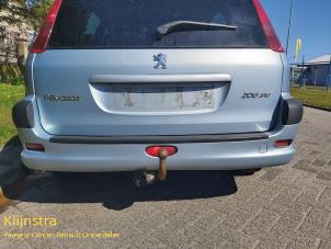 Gebrauchte Stoßstange hinten Peugeot 206 SW (2E/K) 1.4 Preis auf Anfrage angeboten von Fa. Klijnstra & Zn. VOF