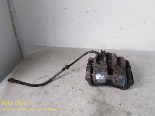 Used Front brake calliper, right Citroen Xsara Picasso (CH) 1.6 Price on request offered by Fa. Klijnstra & Zn. VOF