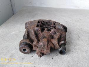 Used Rear brake calliper, left Peugeot 406 Coupé (8C) 2.9 V6 24V Price on request offered by Fa. Klijnstra & Zn. VOF