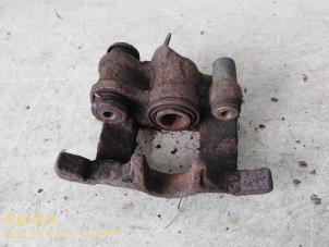 Used Rear brake calliper, left Peugeot 406 (8B) 2.0 HDi 90 Price on request offered by Fa. Klijnstra & Zn. VOF