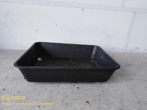 Used Seat tray Peugeot Boxer (244) 2.0 Bifuel Price on request offered by Fa. Klijnstra & Zn. VOF