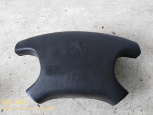 Used Left airbag (steering wheel) Peugeot Expert (222/224) 2.0 HDi 90 Price on request offered by Fa. Klijnstra & Zn. VOF