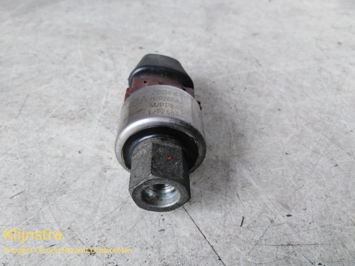 Begagnade Trycksensor, luftkonditionering Peugeot 306 Break (7E) 1.9 DT Pris på förfrågan erbjuds av Fa. Klijnstra & Zn. VOF