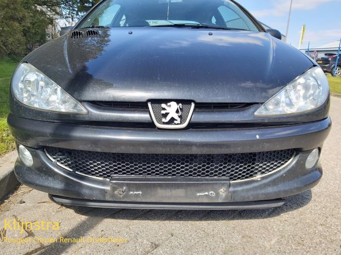 Pare-choc Avant PEUGEOT 206 Phase 1 - Réf. 7401N3 - D'occasion En Bon état - Gris Clair