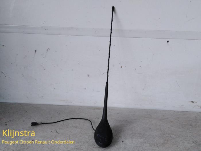 Używane Antena Peugeot 407 SW (6E) 2.0 HDiF 16V Cena na żądanie oferowane przez Fa. Klijnstra & Zn. VOF