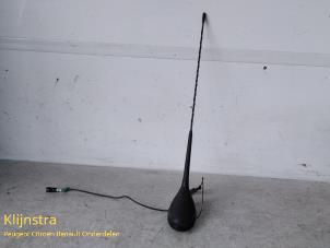 Used Antenna Peugeot 307 SW (3H) 2.0 HDi 90 Price on request offered by Fa. Klijnstra & Zn. VOF