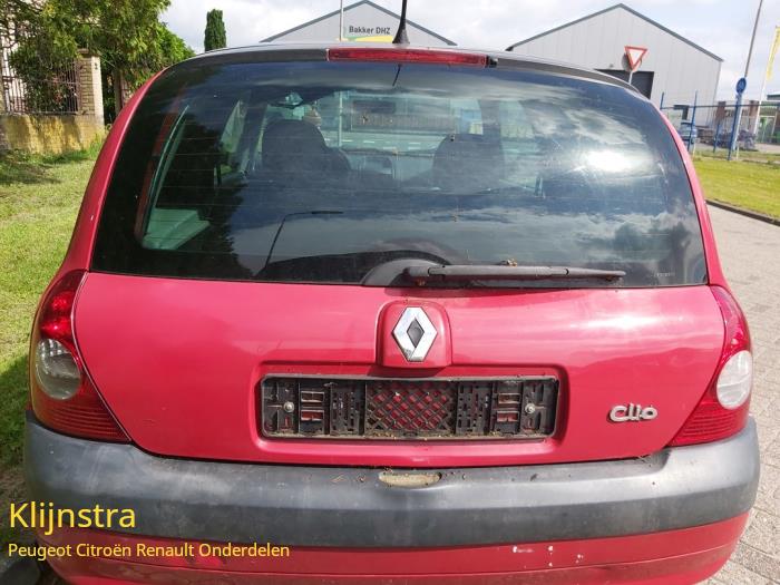 Używane Tylna klapa Renault Clio II (BB/CB) 1.2 16V Cena € 100,00 Procedura marży oferowane przez Fa. Klijnstra & Zn. VOF