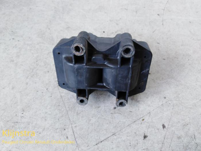 Ignition coil from a Citroën XM (Y3) 2.0 i 1993