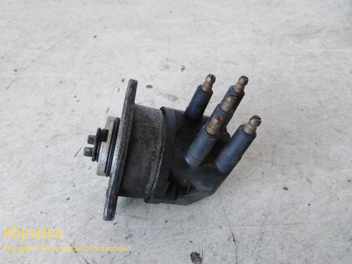 Used Distributor Peugeot 405 I (15B) 1.6 SRi,GRi Price on request offered by Fa. Klijnstra & Zn. VOF