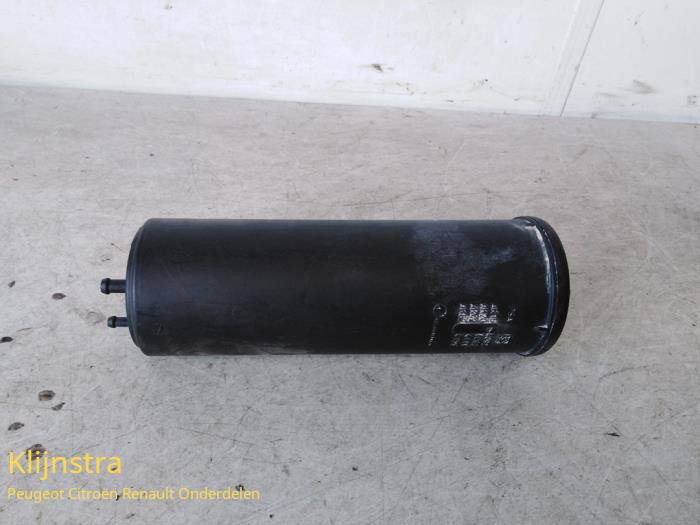 Używane Filtr weglowy Peugeot 206 (2A/C/H/J/S) 1.4 XR,XS,XT,Gentry Cena € 45,00 Procedura marży oferowane przez Fa. Klijnstra & Zn. VOF