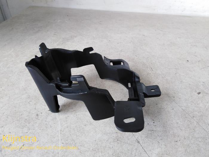 Fog light cover plate, right Peugeot 208 - 4034594