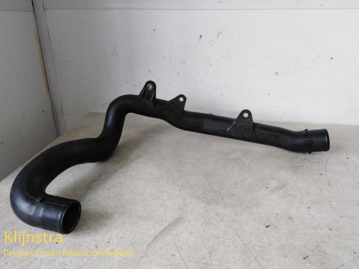 Gebrauchte Intercooler Schlauch Peugeot 406 (8B) 1.9 dt Preis auf Anfrage angeboten von Fa. Klijnstra & Zn. VOF