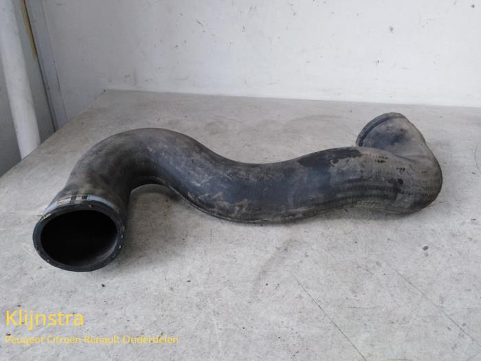 Gebrauchte Intercooler Schlauch Peugeot 406 Preis auf Anfrage angeboten von Fa. Klijnstra & Zn. VOF