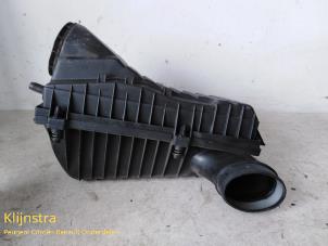 Usados Cuerpo de filtro de aire Peugeot 605 Precio de solicitud ofrecido por Fa. Klijnstra & Zn. VOF