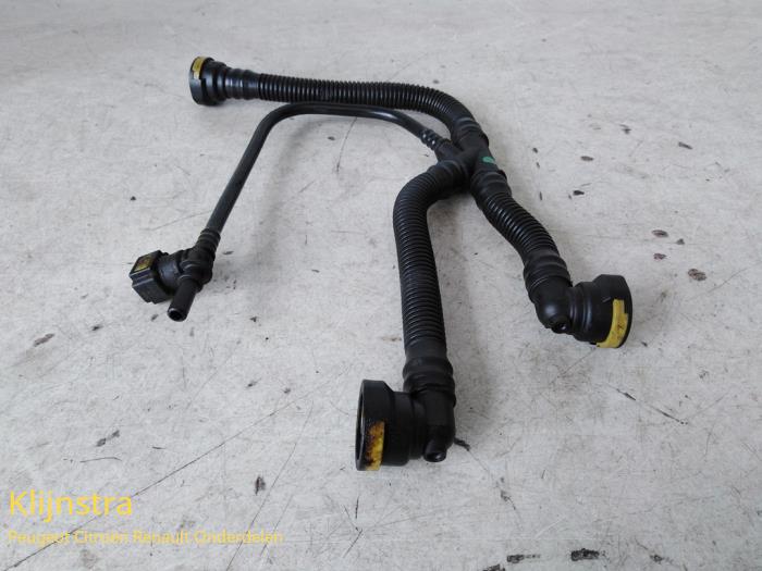 Hose (miscellaneous) from a Peugeot 307 (3A/C/D) 1.6 16V 2001