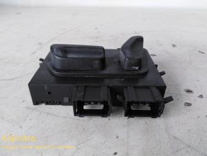 Used Electric seat switch Peugeot 3008 Price on request offered by Fa. Klijnstra & Zn. VOF
