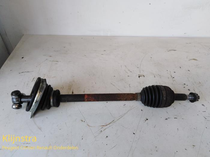Front drive shaft, left from a Renault Twingo II (CN) 1.2 2008