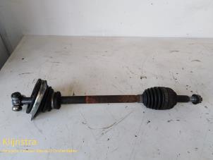 Used Front drive shaft, left Renault Twingo II (CN) 1.2 Price on request offered by Fa. Klijnstra & Zn. VOF