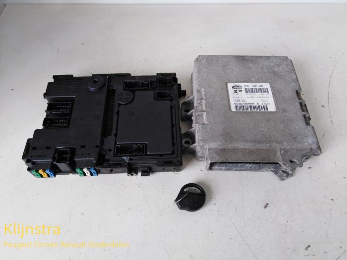 Used Engine management computer Peugeot 206 (2A/C/H/J/S) 1.1 XN,XR Price € 150,00 Margin scheme offered by Fa. Klijnstra & Zn. VOF