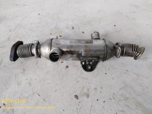 Used Heat exchanger Peugeot 307 (3A/C/D) 2.0 HDi 90 Price on request offered by Fa. Klijnstra & Zn. VOF