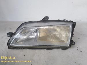 Used Headlight, left Peugeot 306 (7A/C/S) 2.0 XSi,ST Price on request offered by Fa. Klijnstra & Zn. VOF