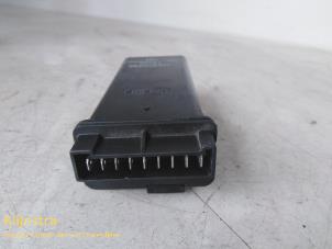 Used Central door locking relay Peugeot 205 II (20A/C) 1.6 XS,XT,GT Autom. Price on request offered by Fa. Klijnstra & Zn. VOF