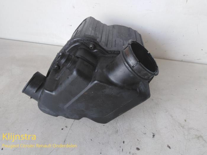 Air box from a Peugeot 306 (7A/C/S) 1.4 1998