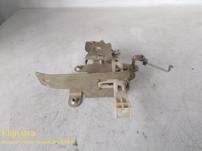 Tailgate lock mechanism Citroen Berlingo 661503