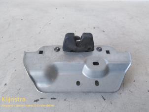 Used Tailgate lock mechanism Peugeot 807 Price on request offered by Fa. Klijnstra & Zn. VOF