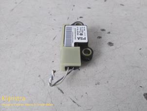 Usados Sensor de airbag Citroen C5 I Break (DE) 2.2 HDi 16V FAP Precio de solicitud ofrecido por Fa. Klijnstra & Zn. VOF